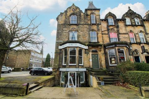 Property to rent, Princes Square, Harrogate