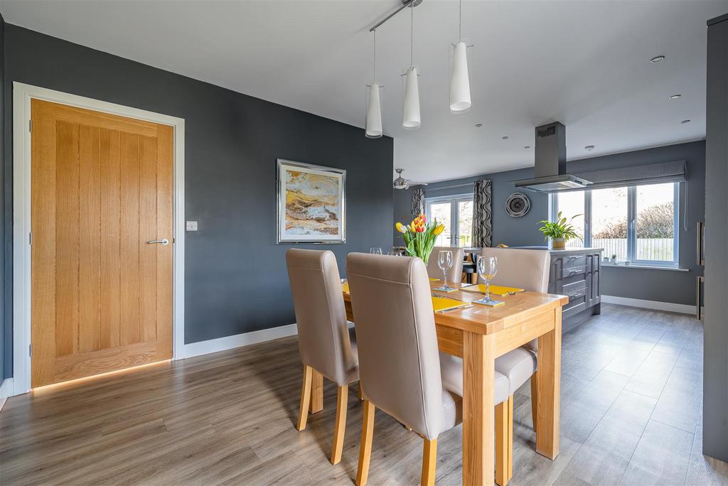 Kitchen/living/dining room