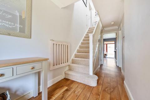 14 Barton Way, Corston, Malmesbury, SN16 0JT