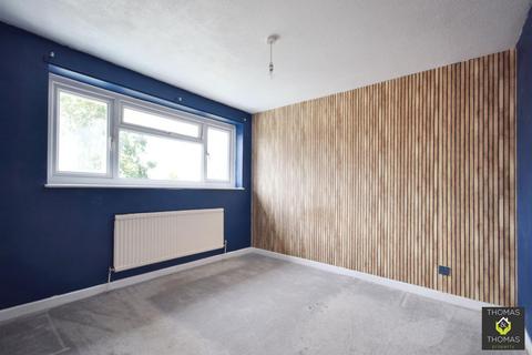 15 Grebe Close, Abbeydale, Gloucester, GL4 4XL
