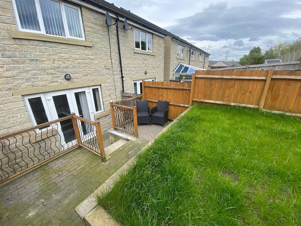 Rear garden 3.jpg