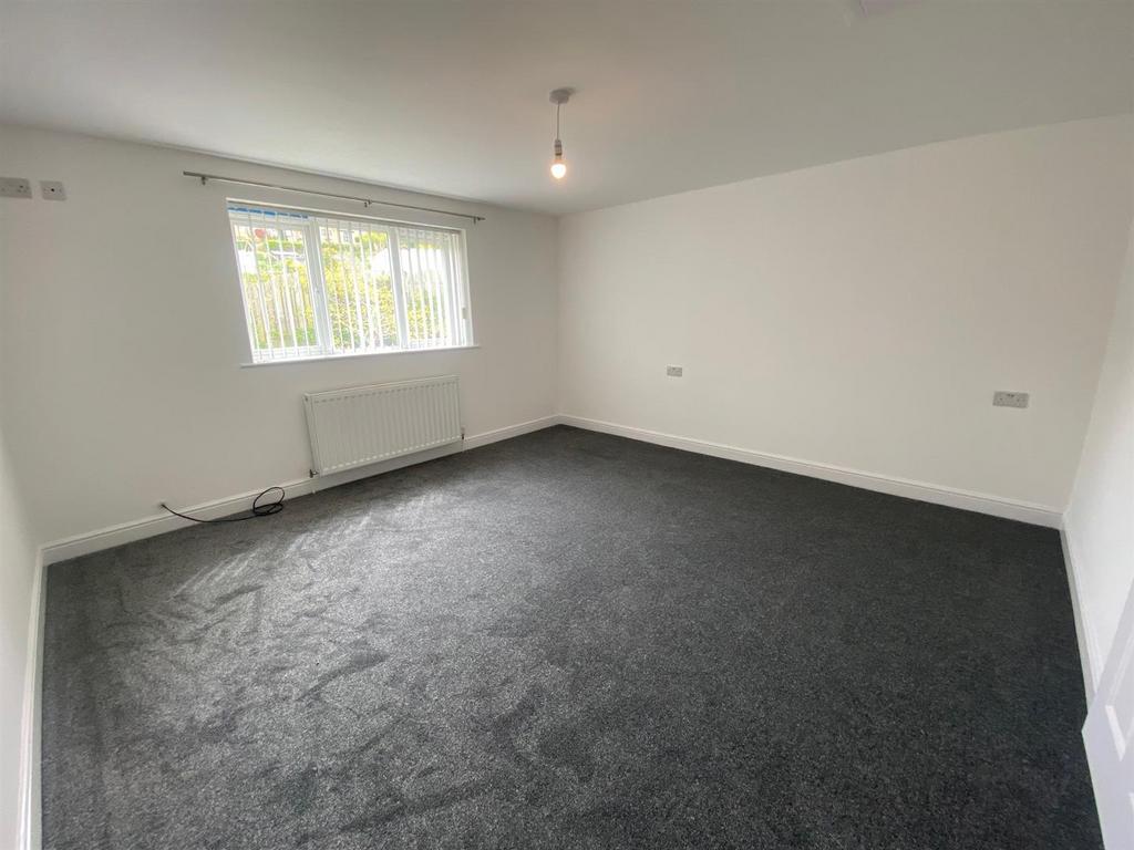 Bed second floor.jpg