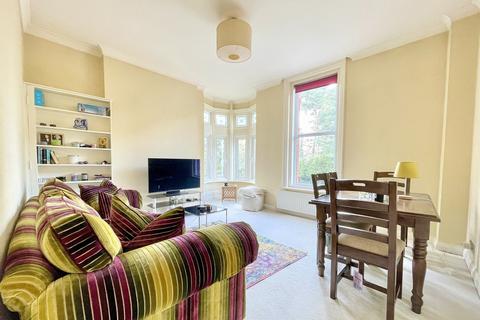 2 bedroom apartment for sale, Christchurch Road, East Cliff, Bournemouth, BH1