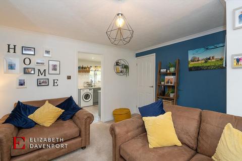 15 Greensward Close, Kenilworth, CV8 2SG