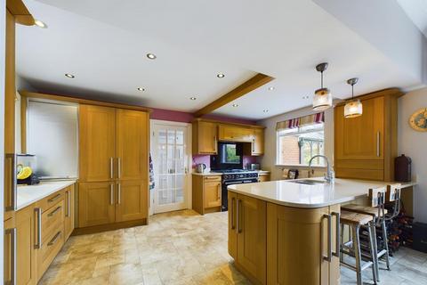 5 bedroom semi-detached house for sale, The Broadway, Tynemouth