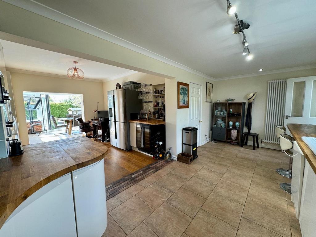 Open plan kitchen family room