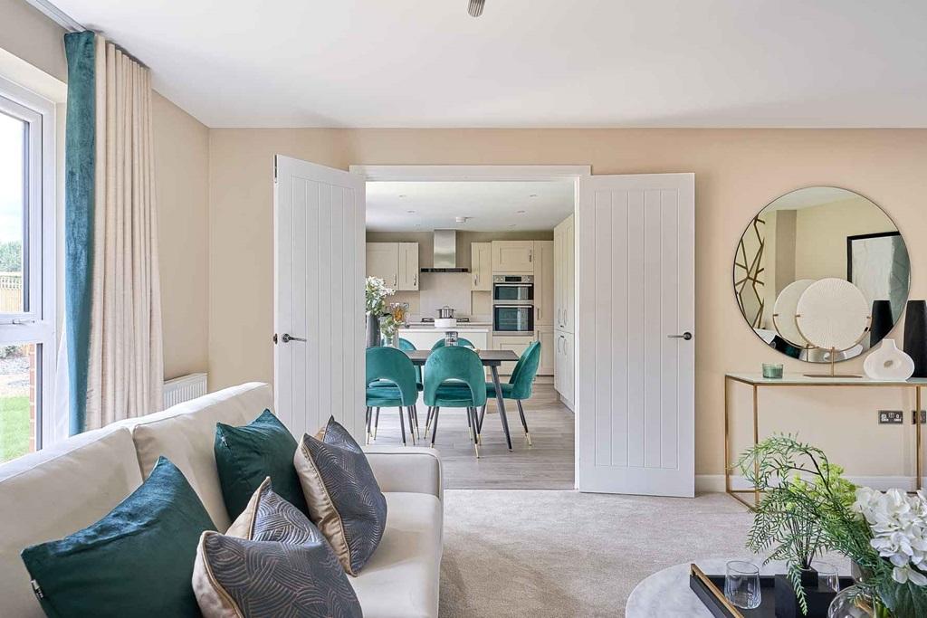 Easy access to kitchen