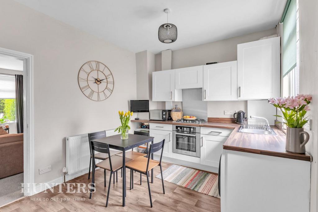 Dining kitchen