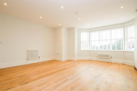 2 bedroom apartment for sale, Imperial Avenue, Chalkwell