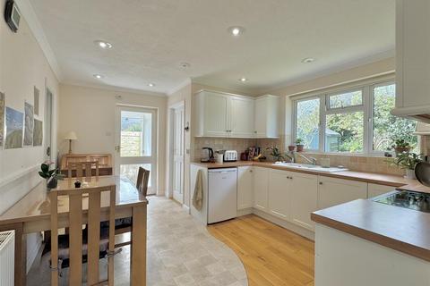 9 Brimacombe Road, Hartland, Bideford, EX39 6BB