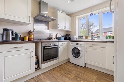 14e Brookmill Close, Colwall, Malvern, WR13 6HY