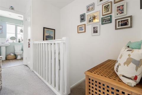 14e Brookmill Close, Colwall, Malvern, WR13 6HY