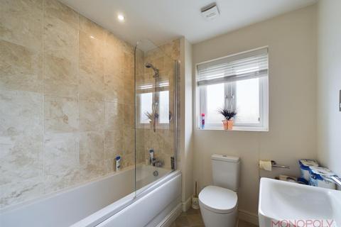 16 Cae Mawr, Wrexham, LL11 3DH