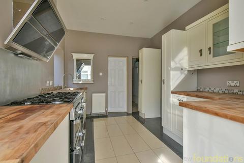 15 Beaconsfield Road, Bexhill-on-sea, TN40 2BW