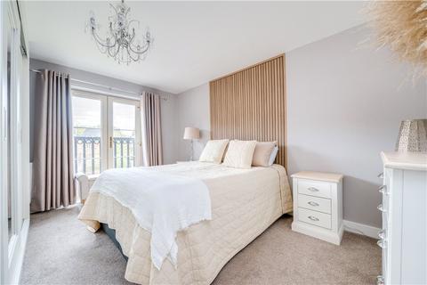 2 bedroom apartment for sale, Silver Cross Way, Guiseley, Leeds, West Yorkshire, LS20