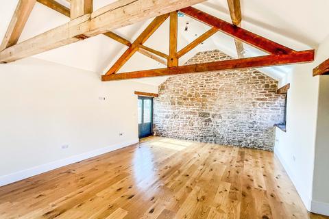 2 bedroom barn conversion for sale, The Cayo, Usk NP15