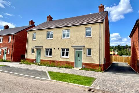 3 bedroom semi-detached house for sale, Walker Point Way, Newport NP20