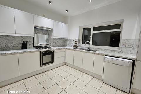 undefined, Melville Avenue, South Croydon CR2