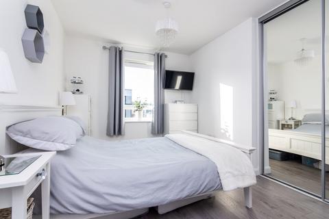 Flat 11, 1 Fells Way, Edinburgh, EH17 8TZ