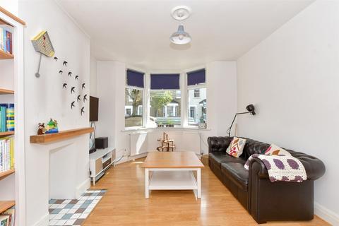 19 Bromley Road, Walthamstow, London, E17 4PR