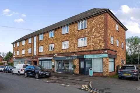 3 bedroom apartment for sale, Heath Road, Beaconsfield, Buckinghamshire