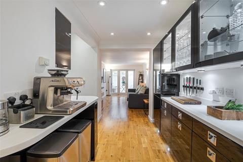 65a Warwick Way, London, SW1V 1QR