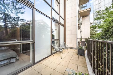 2 bedroom apartment for sale, Columbia Gardens London SW6