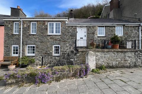 3 Newfoundland Terrace, Aberaeron, SA46 0ES