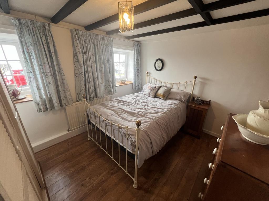 Double Bedroom 1