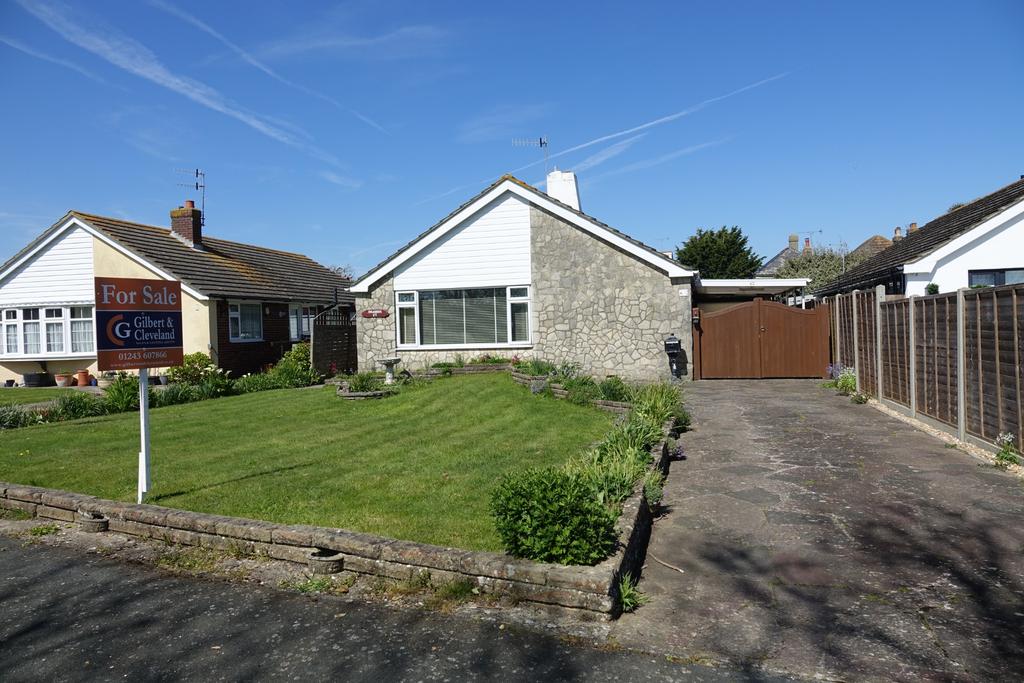 Sunnymead Drive, Selsey 3 bed detached bungalow for sale £400,000