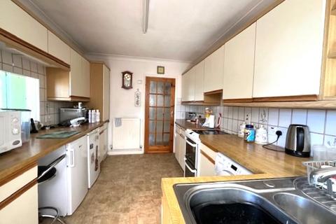 3 bedroom detached bungalow for sale, Sunnymead Drive, Selsey