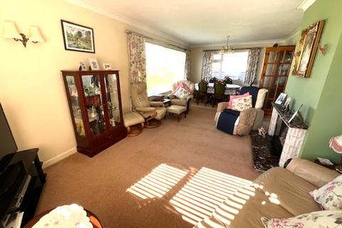 3 bedroom detached bungalow for sale, Sunnymead Drive, Selsey