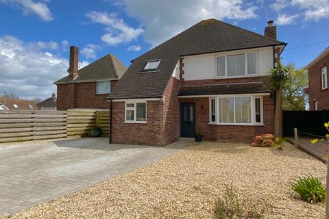 4 bedroom detached house for sale, Weymouth Bay Avenue, Weymouth