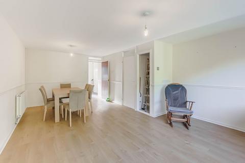 3 bedroom end of terrace house for sale, Otter Close, Bar Hill, CB23