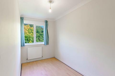 16 Otter Close, Bar Hill, Cambridge, CB23 8EA