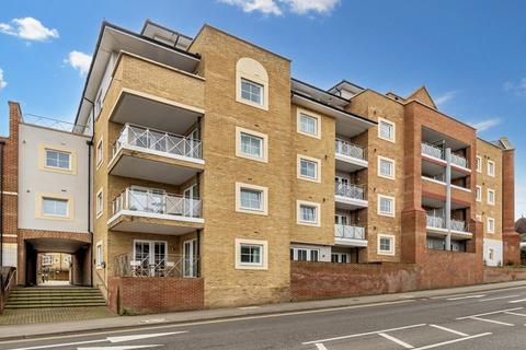 Flambard Way, Surrey GU7