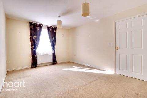 3 bedroom terraced house for sale, Jentique Close, Dereham