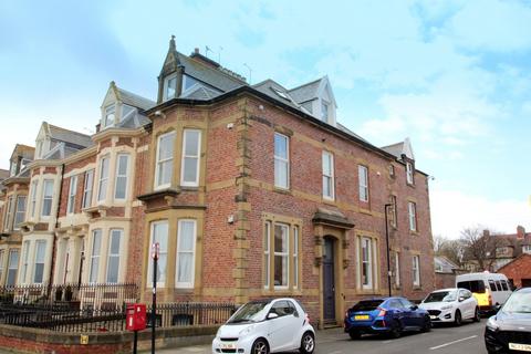 3 bedroom maisonette for sale, Beverley Terrace, Cullercoats, NE30