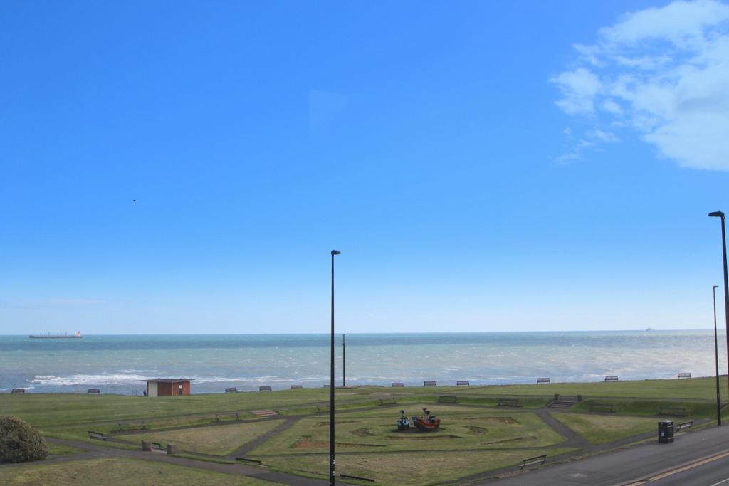 View (2)