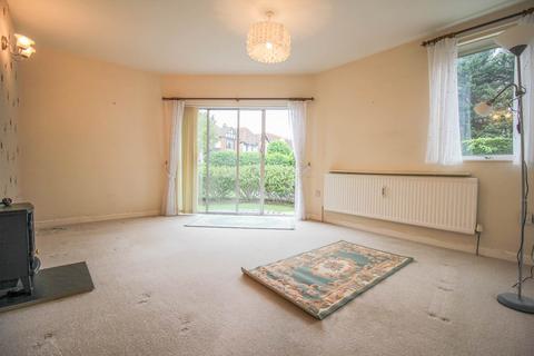 2 bedroom flat for sale, Berrow Lodge-Ground Floor Flat