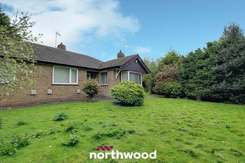 4 bedroom detached bungalow for sale, Lyndhurst Close, Doncaster DN8