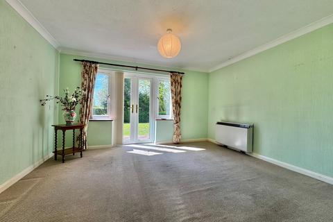 2 bedroom retirement property for sale, The Chestnuts, Locks Heath