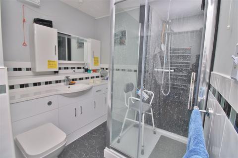 1 bedroom flat for sale, The Spinney, Swanley, BR8