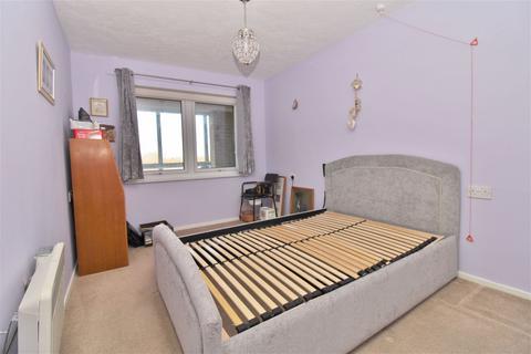1 bedroom retirement property for sale, Inglewood, The Spinney, Swanley, BR8