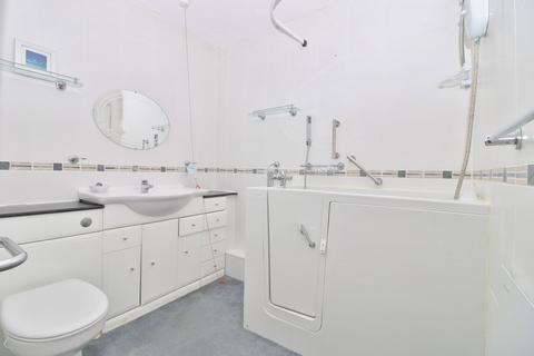 1 bedroom retirement property for sale, Inglewood, The Spinney, Swanley, BR8