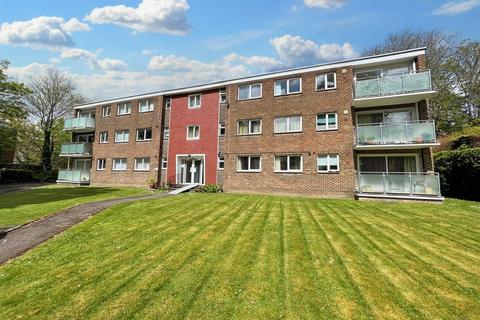 3 bedroom flat for sale, Chandlers Ford
