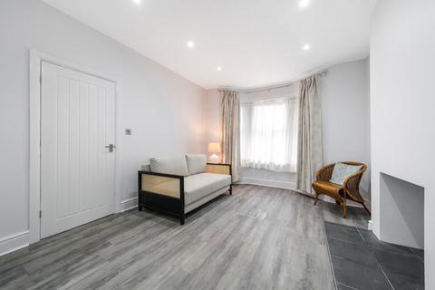 2 bedroom end of terrace house for sale, Holmesdale Road, London