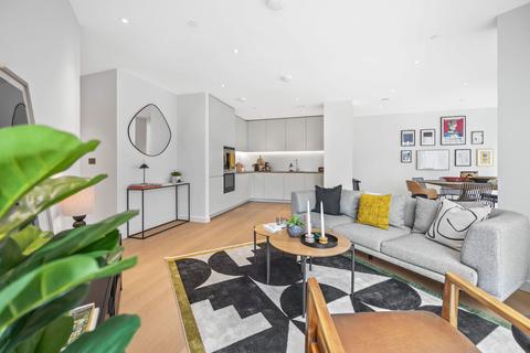 2 bedroom apartment for sale, Cutter Lane, London, SE10