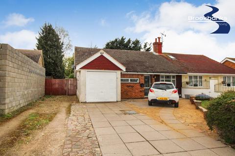 3 bedroom semi-detached bungalow for sale, Phelps Close, West Kingsdown, Sevenoaks, TN15 6DN