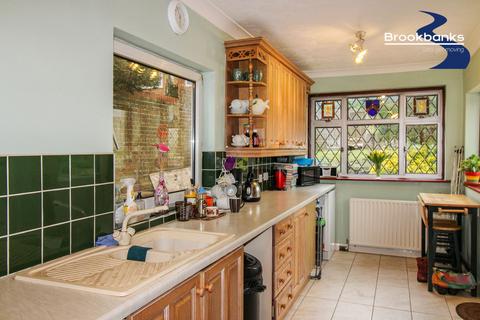 3 bedroom semi-detached bungalow for sale, Phelps Close, West Kingsdown, Sevenoaks, TN15 6DN